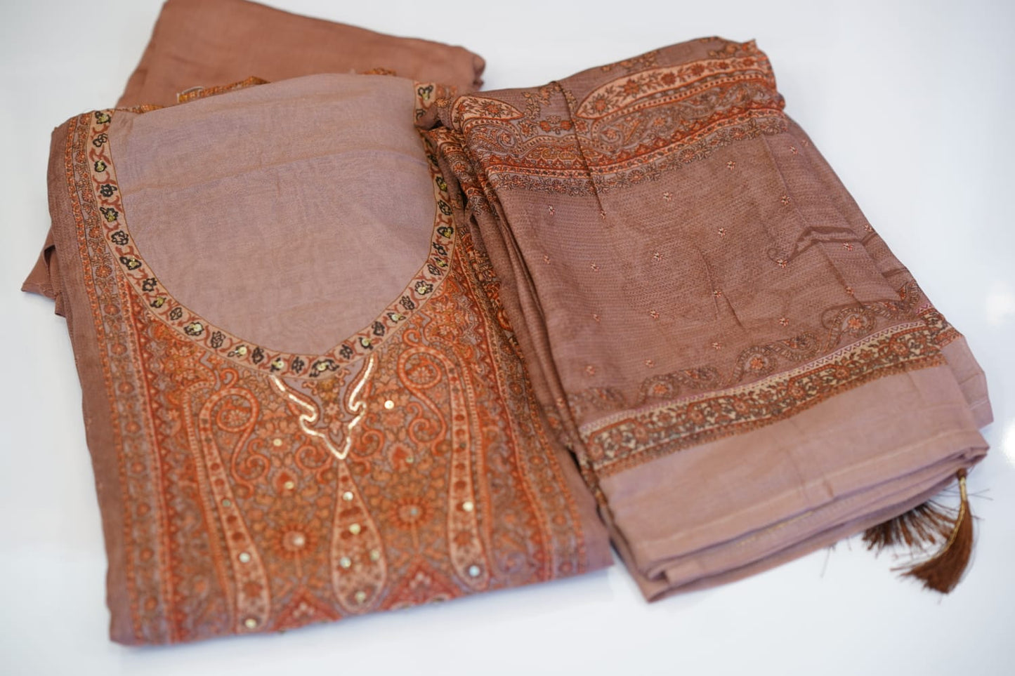 Muslin Silk With Pakistani Printed Top And  Duppatta